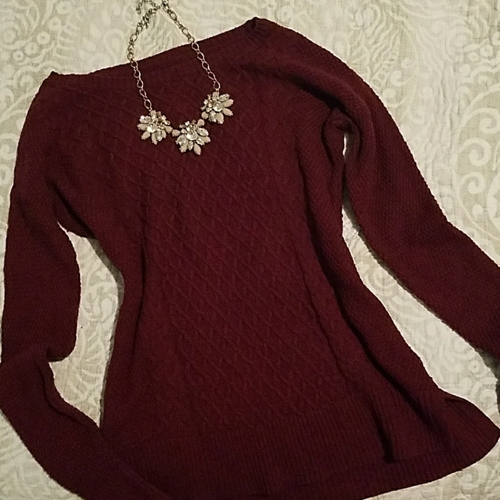 AE Burgundy Cable Knit Sweater